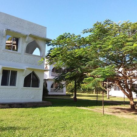 Royal Palms Apartment A4 Mombasa Exterior foto